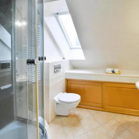 Villa In Wi Cianowo Near Ostrowieckie Lake, Cleaning Included Holiday home Zegocino