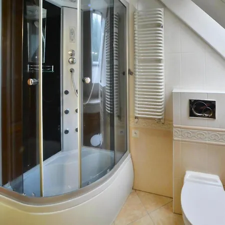 Villa In Wi Cianowo Near Ostrowieckie Lake, Cleaning Included