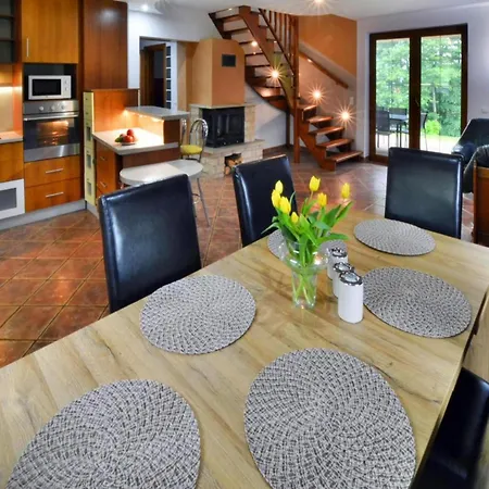 Villa In Wi Cianowo Near Ostrowieckie Lake, Cleaning Included Holiday home Zegocino