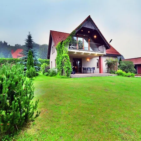 Villa In Wi Cianowo Near Ostrowieckie Lake, Cleaning Included