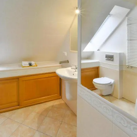 Villa In Wi Cianowo Near Ostrowieckie Lake, Cleaning Included Zegocino